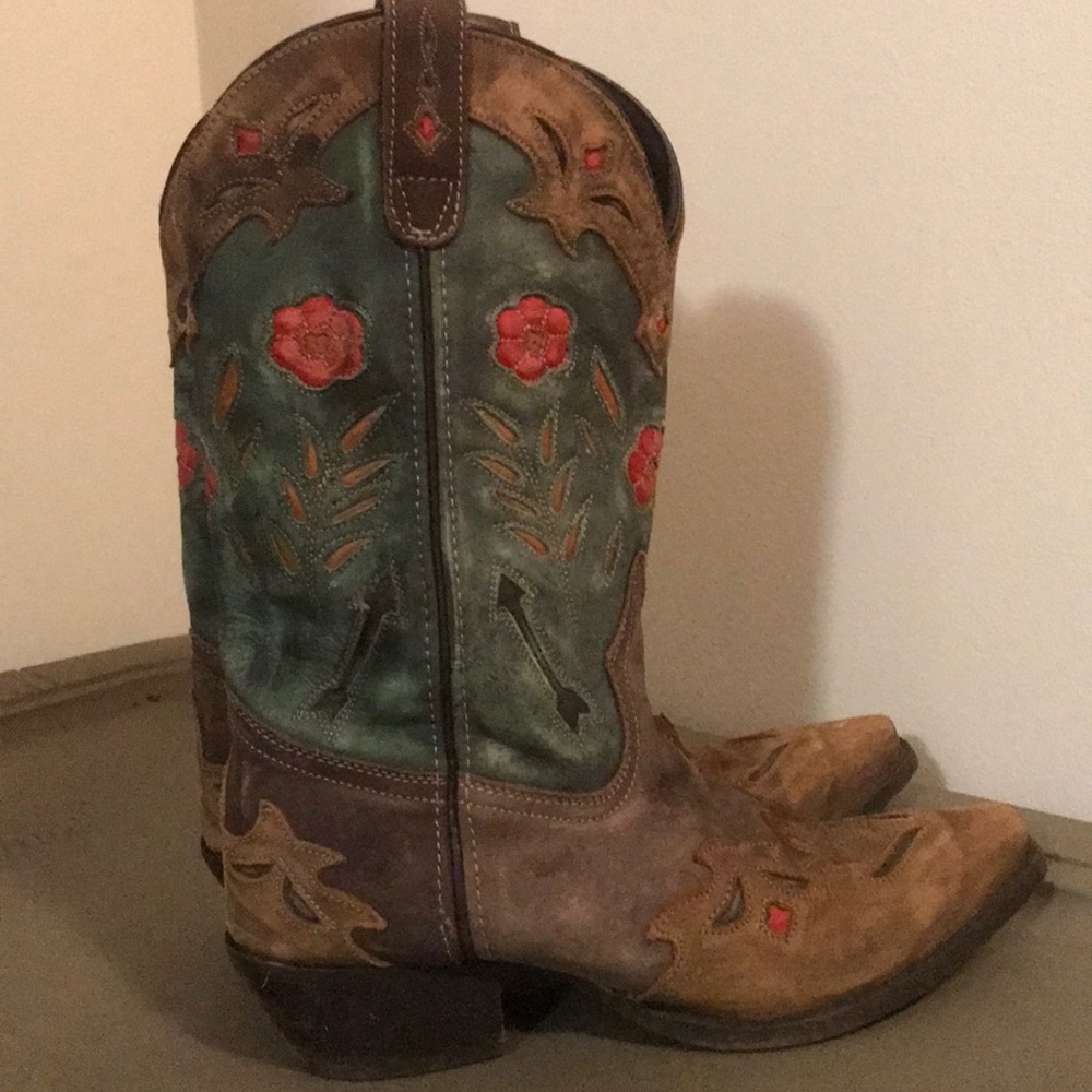 Western cowboy boots